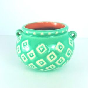 New WOT Anthropologie Stoneware Art Pottery Green/White Flower Pot Tiny Handles